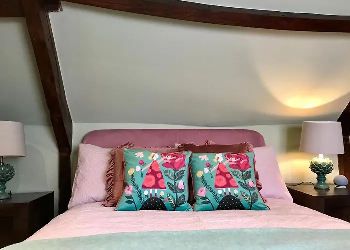 Dunster Luxe Nook